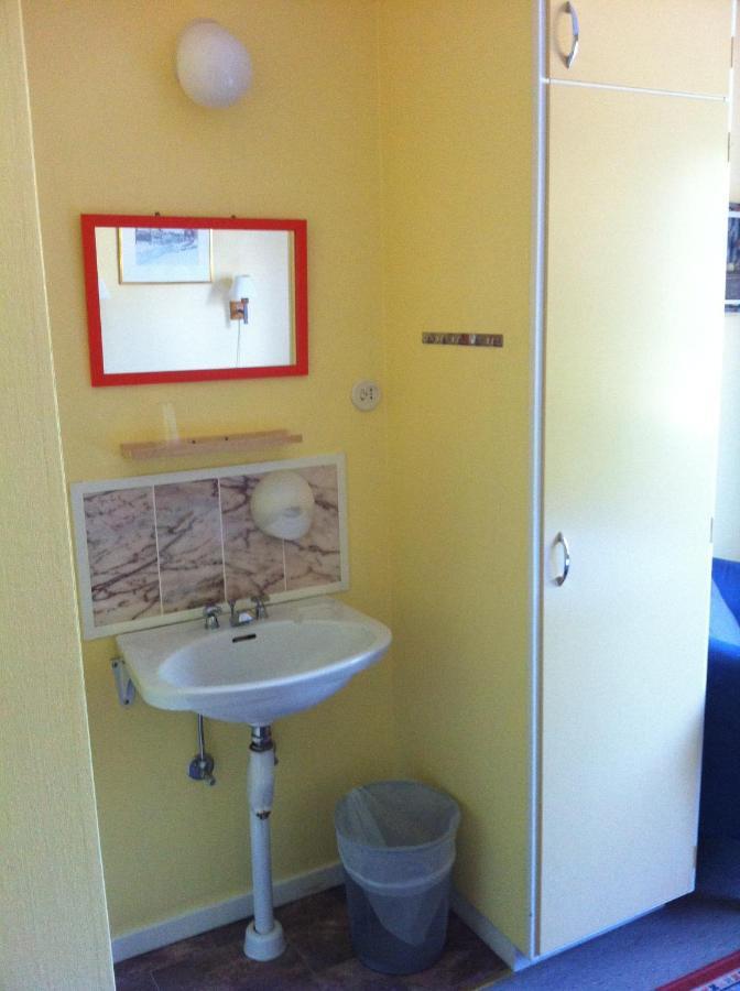 Degerhamns B&B- Brukshotellet I Degehamn Ab คาลมาร์ ห้อง รูปภาพ